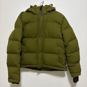 TNA super puff shorty